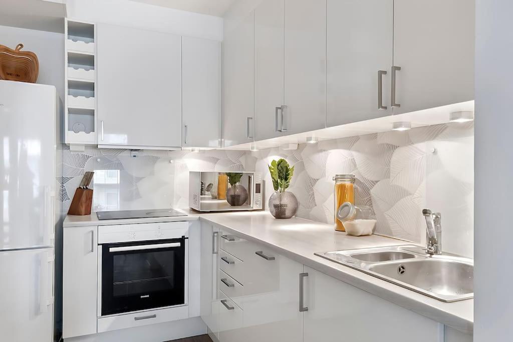 Oceanfront Apartment - Oslo Central - Private Patio Екстериор снимка