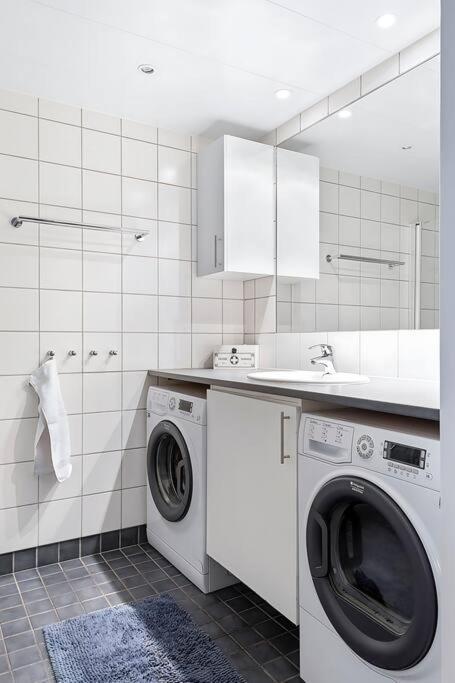 Oceanfront Apartment - Oslo Central - Private Patio Екстериор снимка